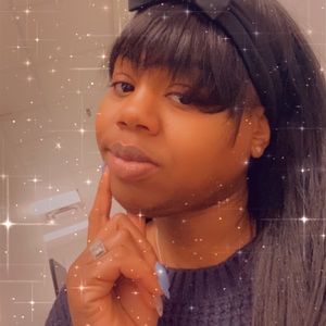 Meet your Posher, Lakeisha